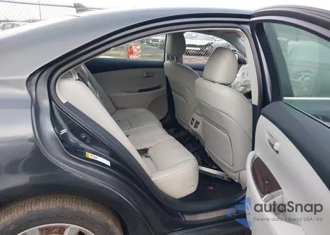 2011 Lexus Es 350 z USA, uszkodzony, nr VIN JTHBK1EG8B2460169